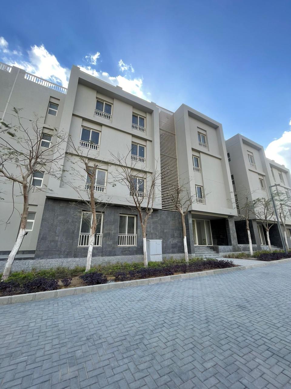 3-Bedroom Apartment