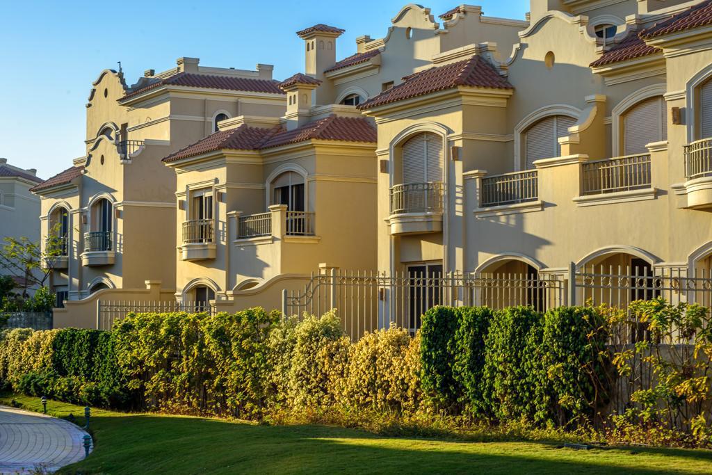4-Bedroom Town House