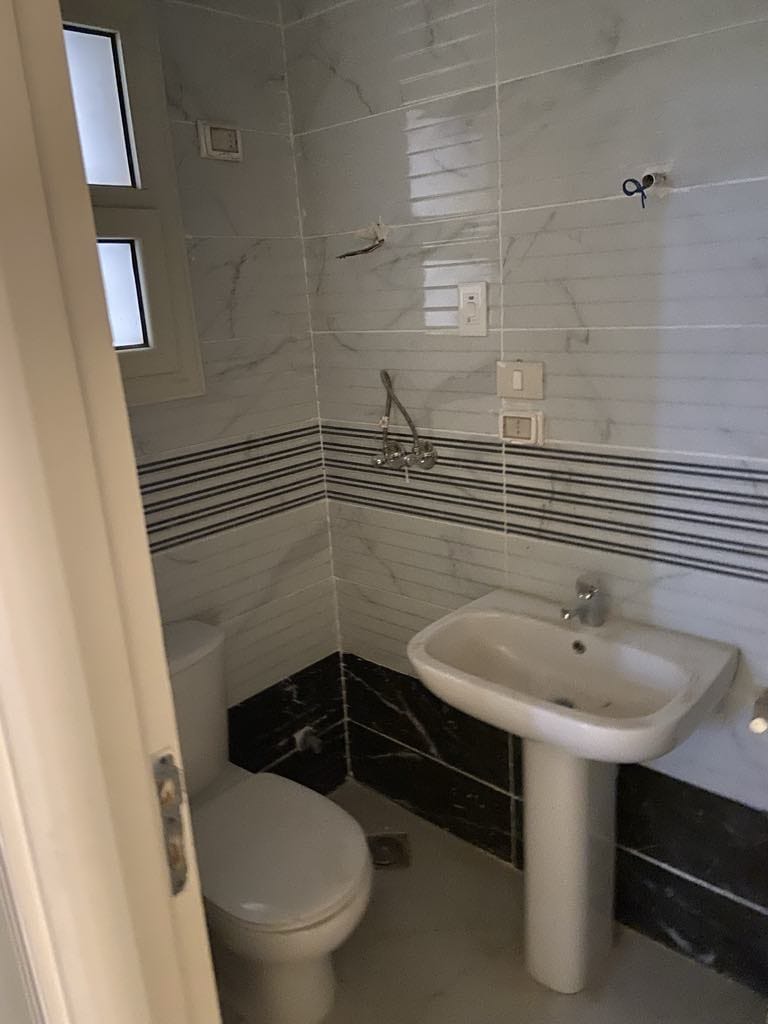 3-Bedroom Apartment