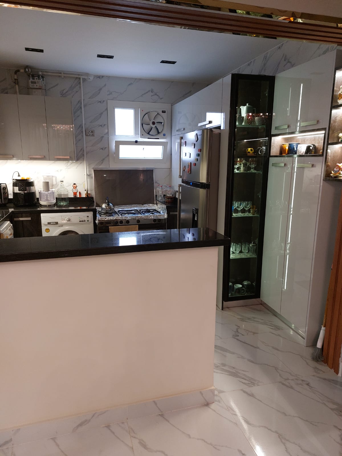 Penthouse, 2 BR in Zayed Dunes