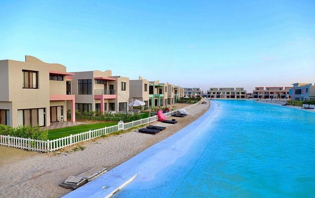 5-Bedroom Villa