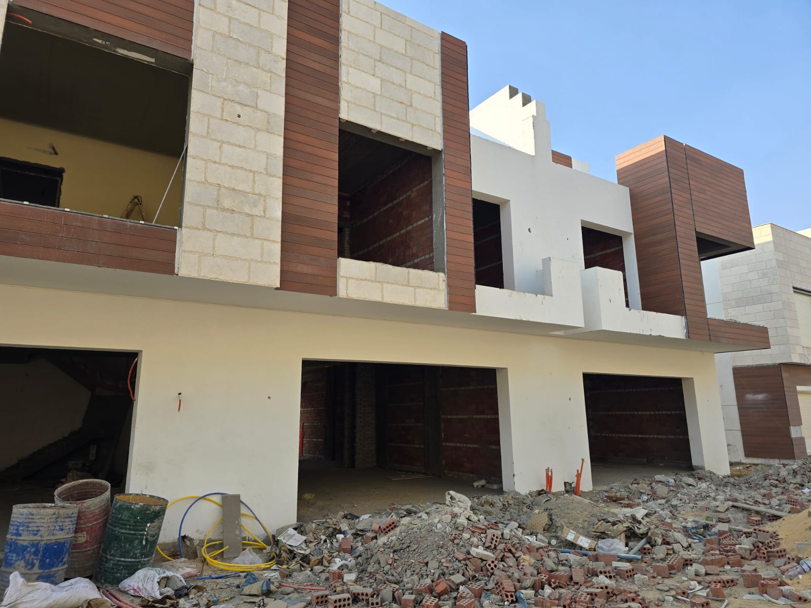 4-Bedroom Town House