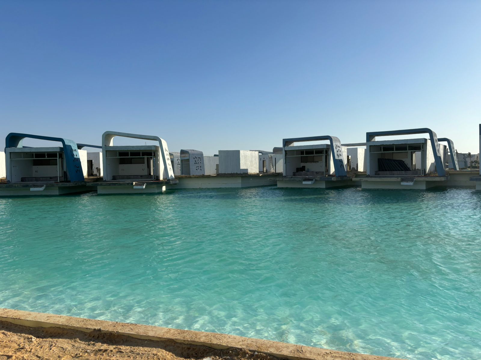 تاون هاوس في فوكا باى — RE-27506