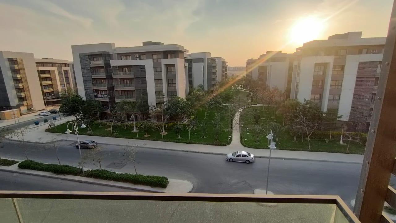 3-Bedroom Apartment