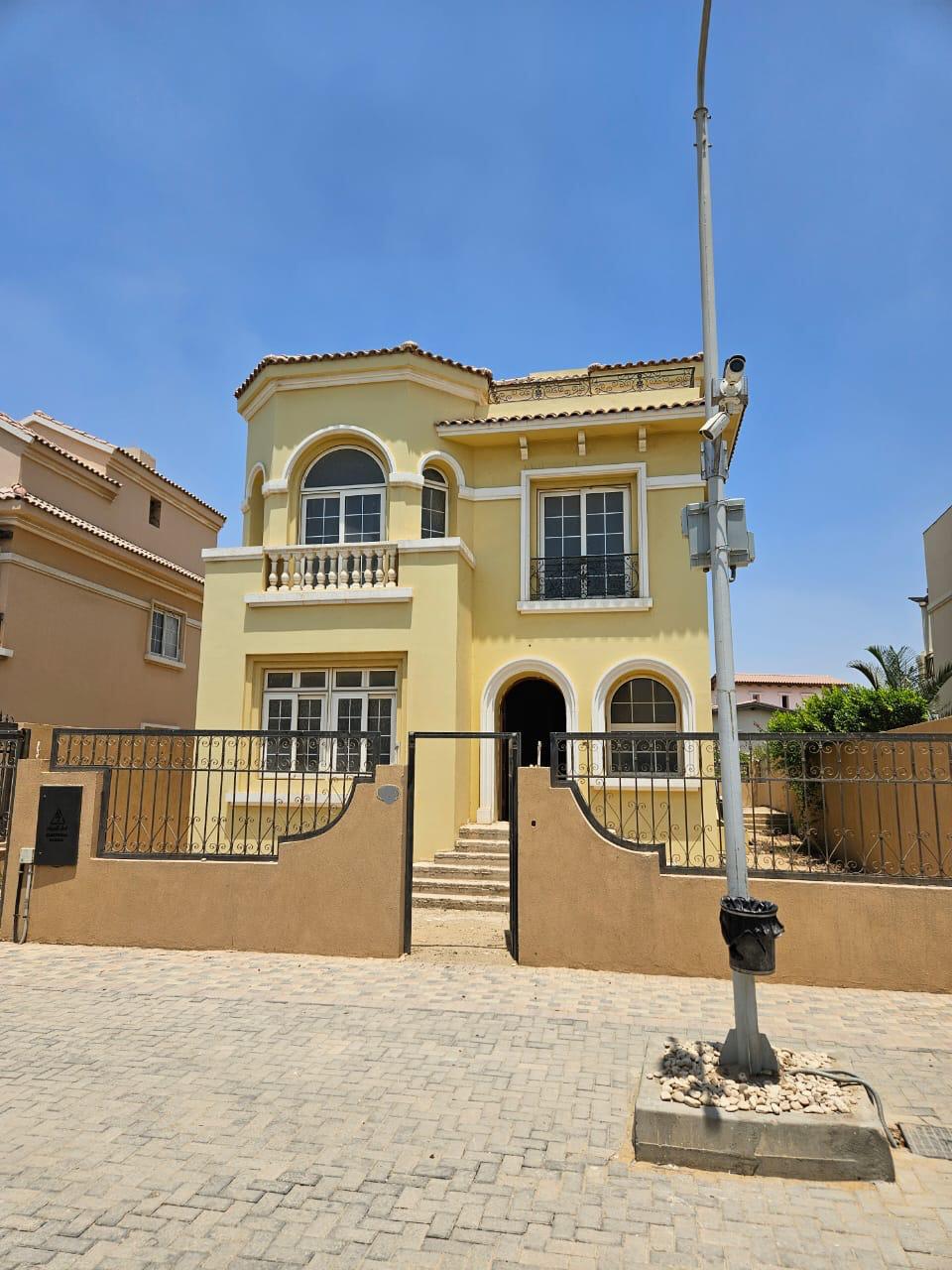 4-Bedroom Villa