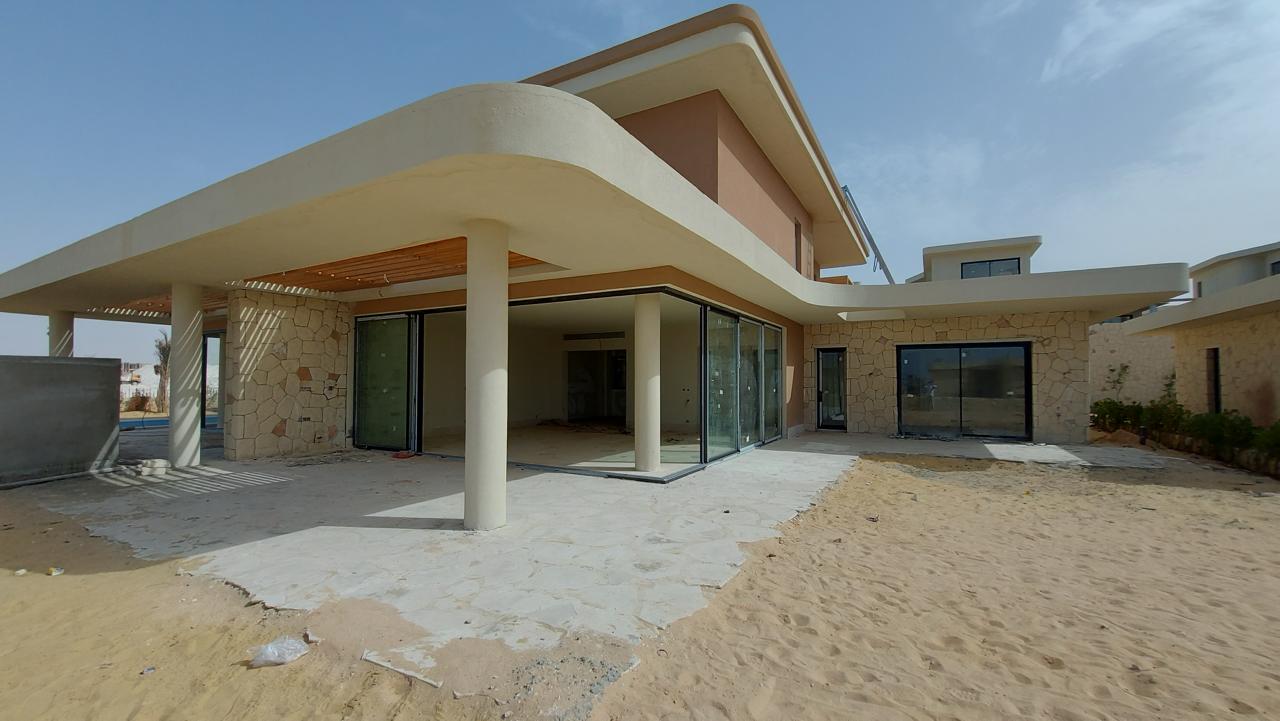 4-Bedroom Twin House