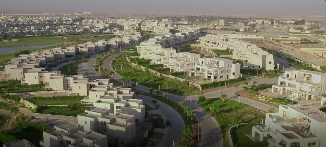 تاون هاوس في هسيندا باي — RE-25586