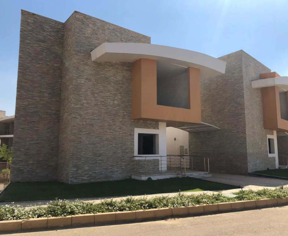 4-Bedroom Villa