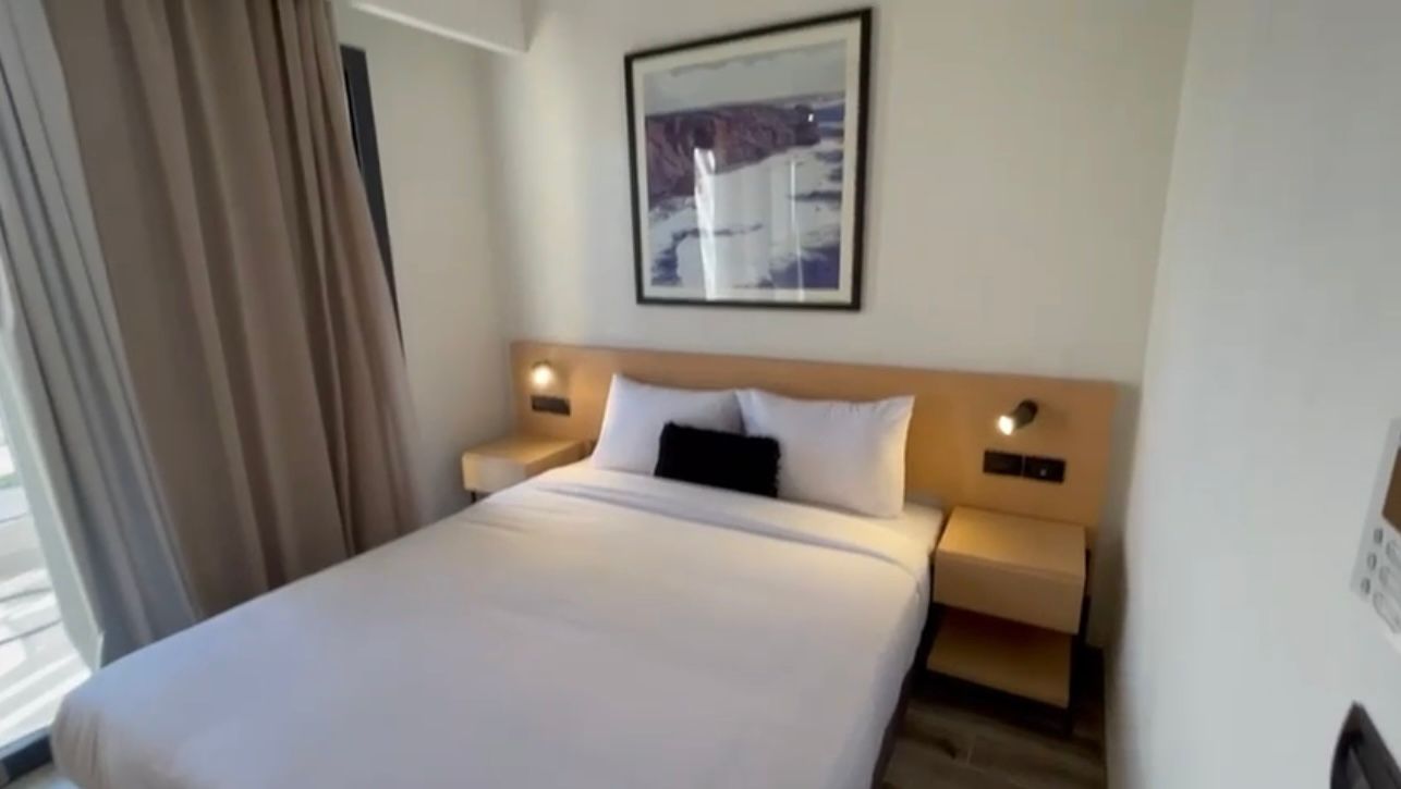Creek Hotel & Residences