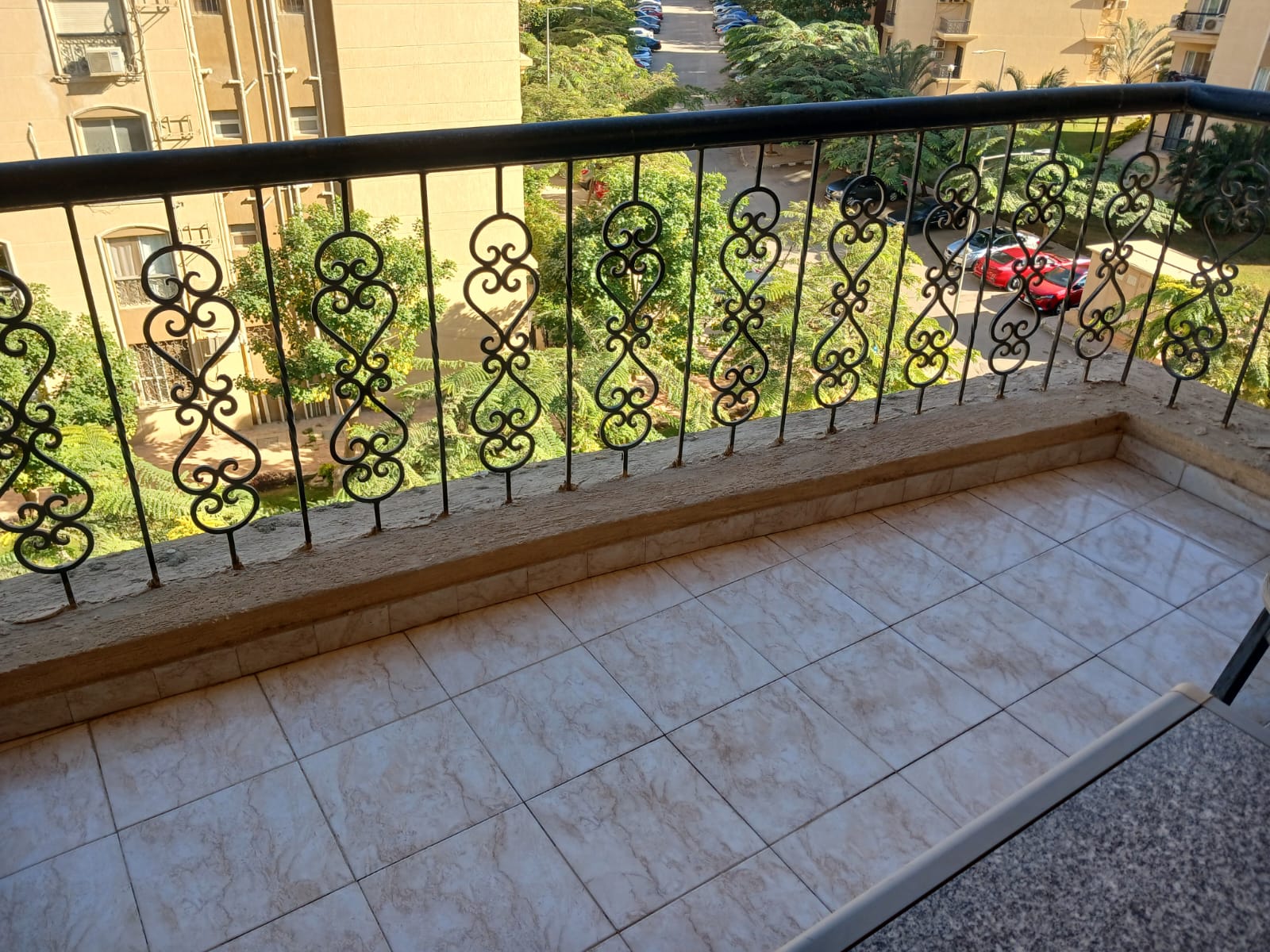 3-Bedroom Apartment