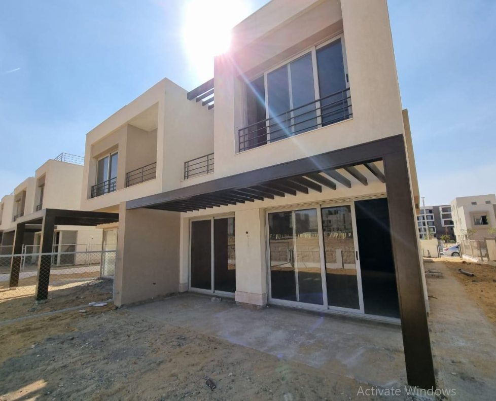 4-Bedroom Twin House