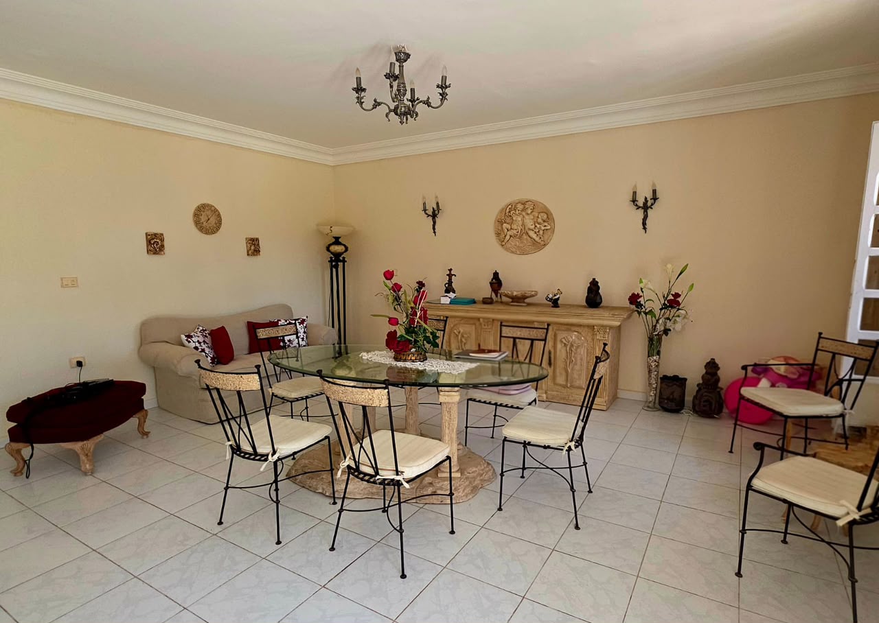 5-Bedroom Villa