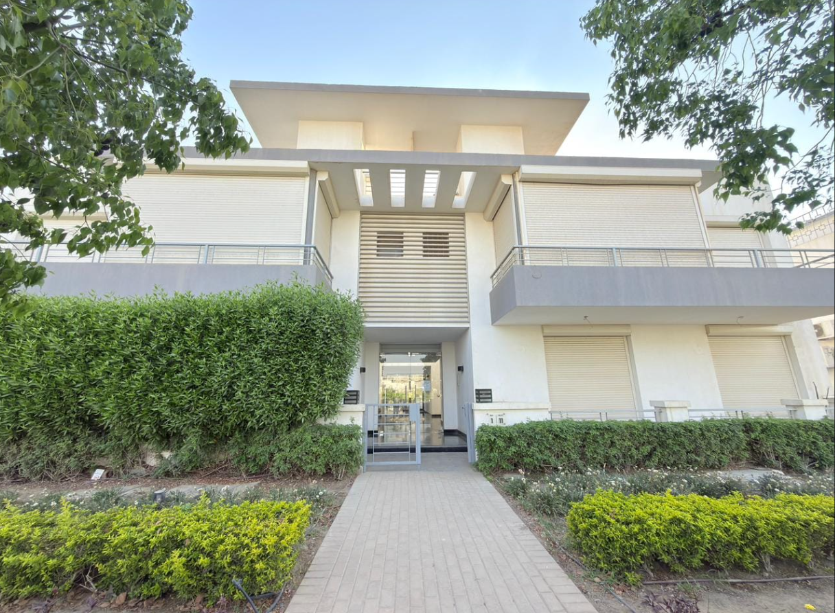 3-Bedroom Town House