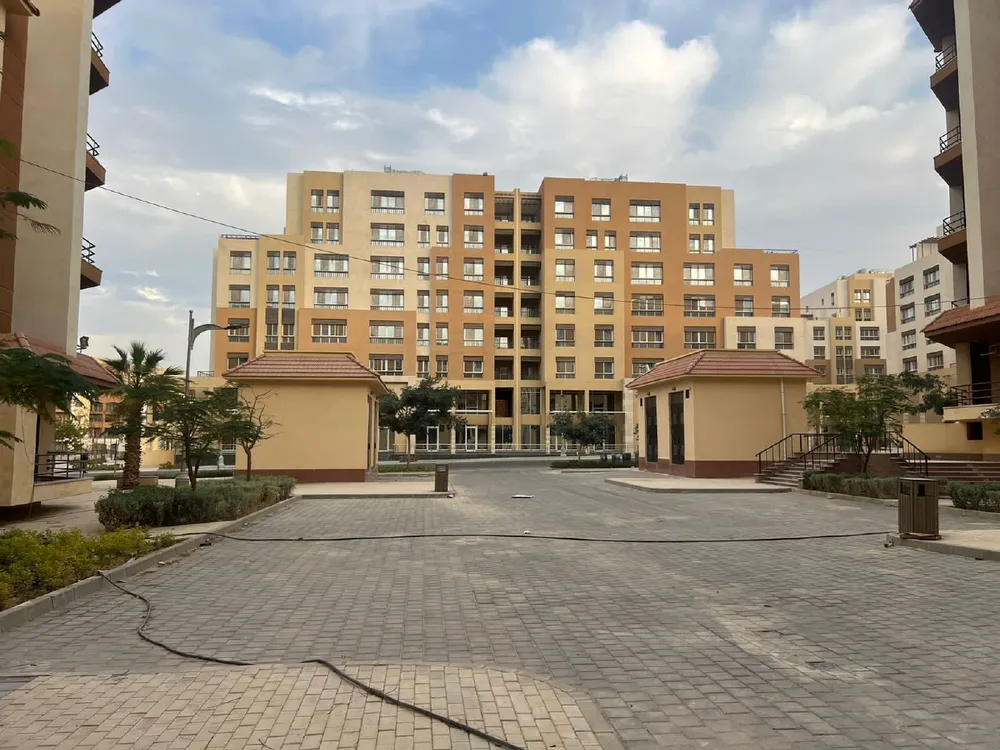 4-Bedroom Apartment
