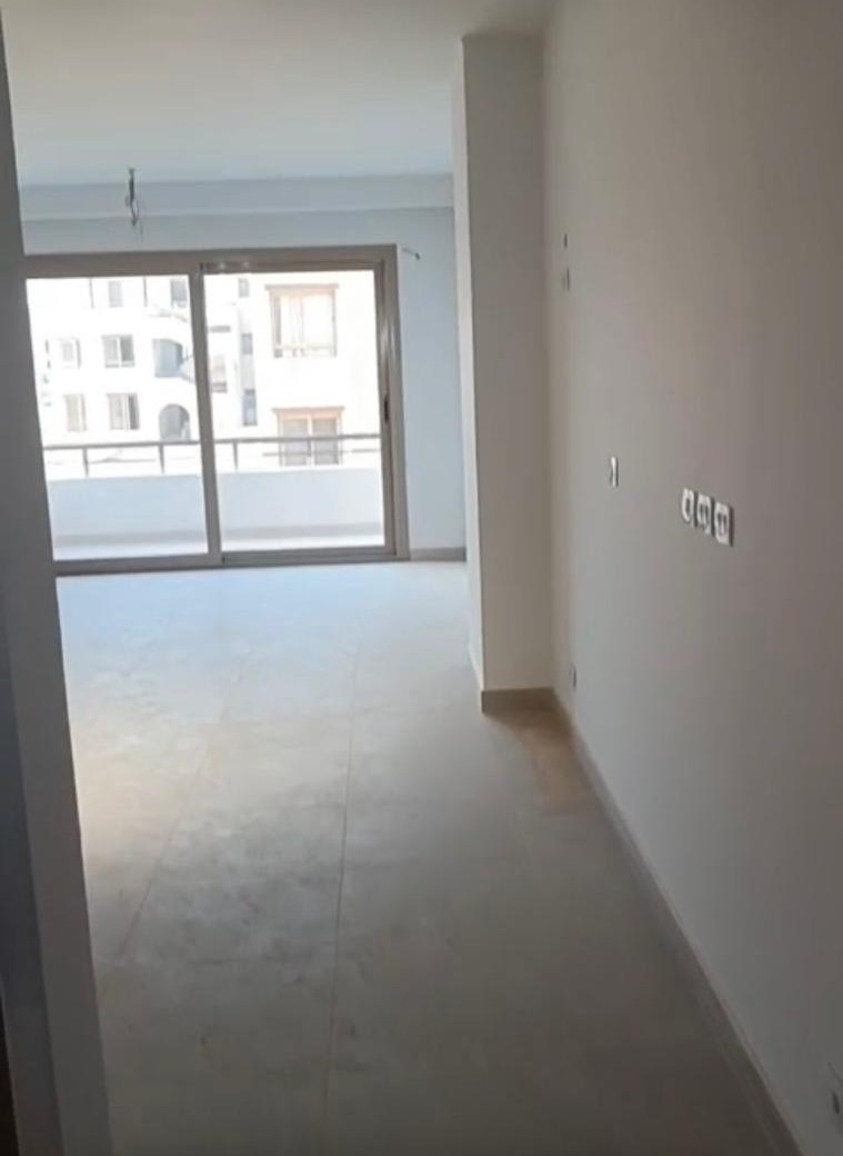 3-Bedroom Apartment