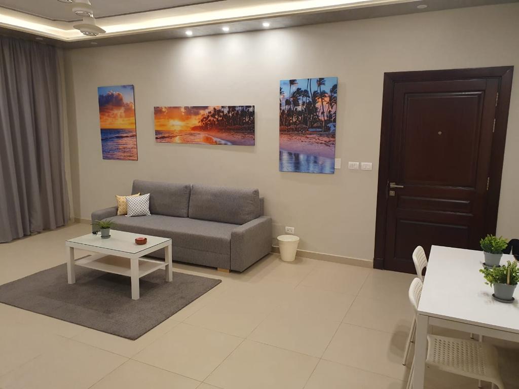 1-Bedroom Apartment