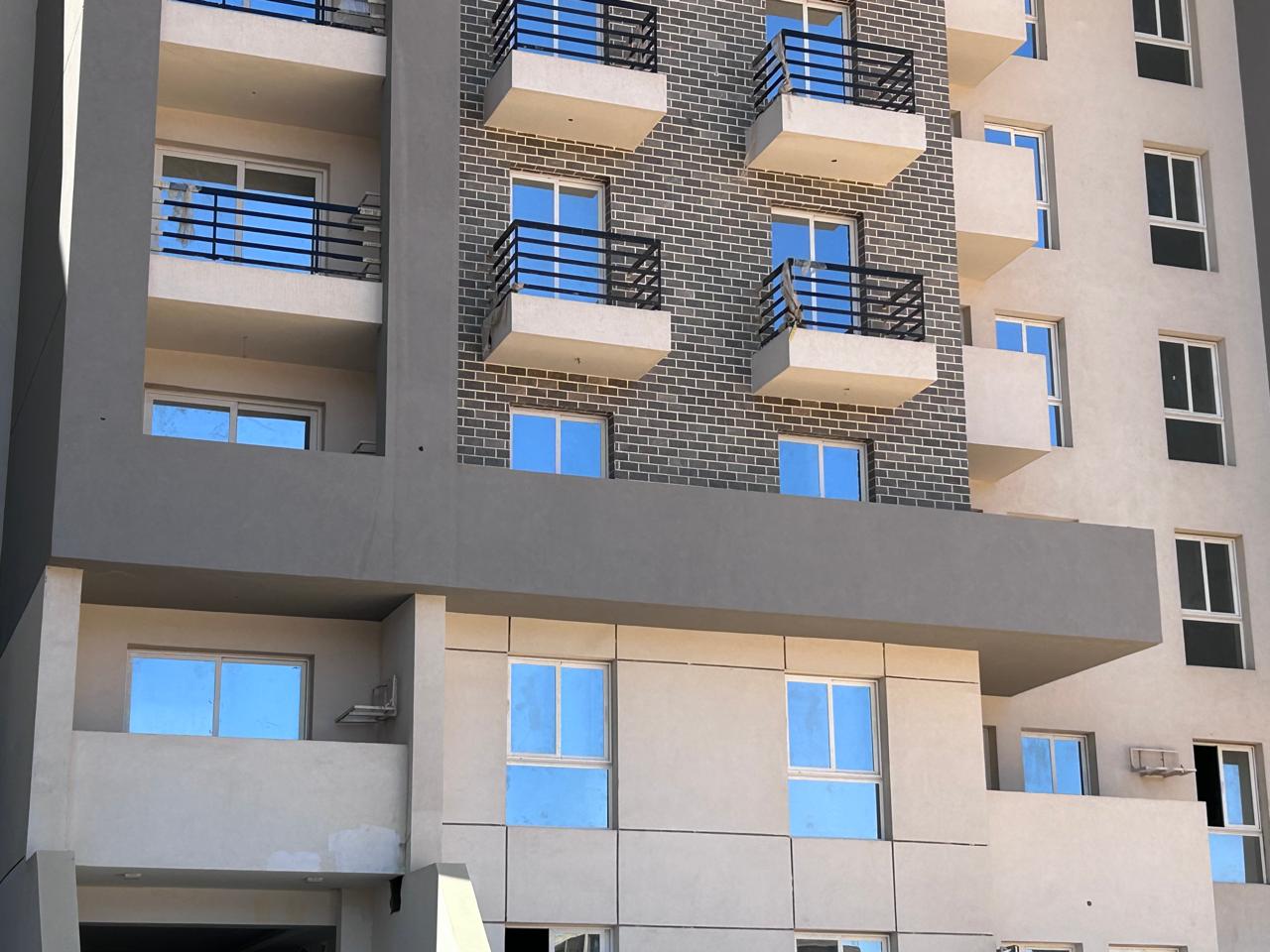 3-Bedroom Apartment