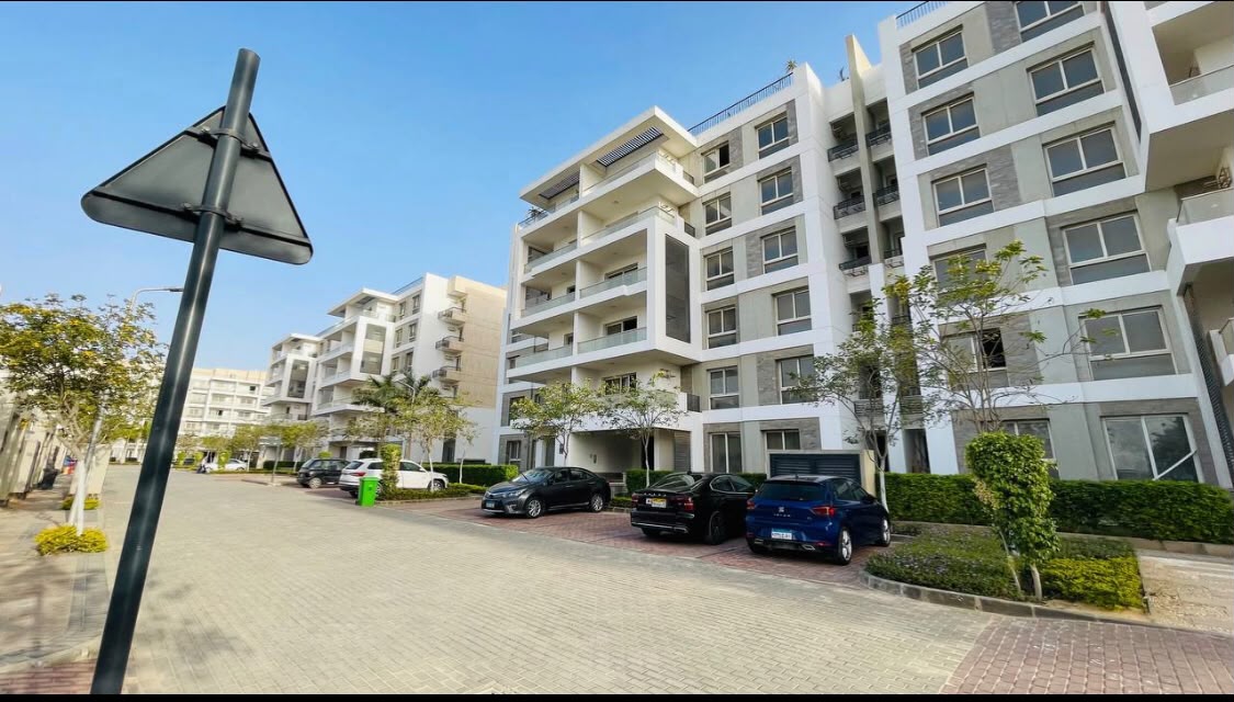 3-Bedroom Apartment