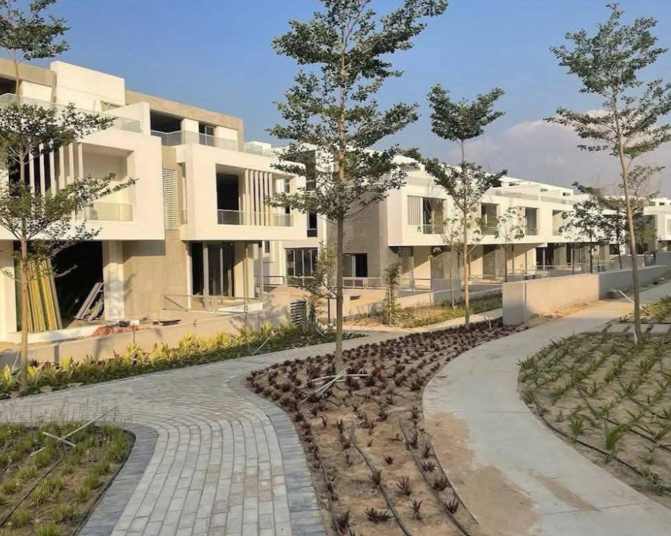 4-Bedroom Town House