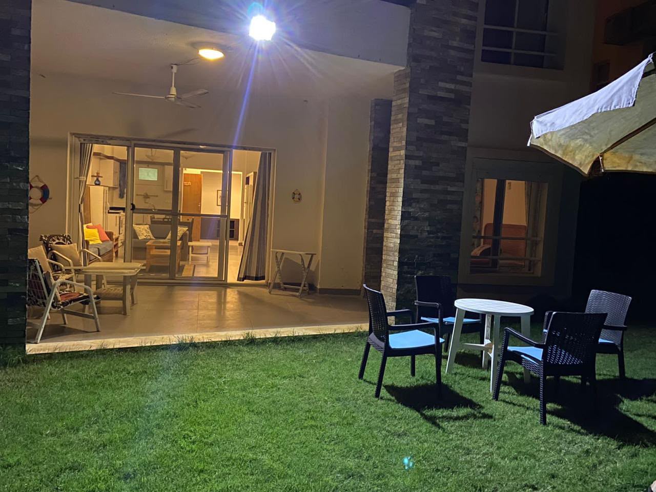 شاليه في أمواج — RE-23661