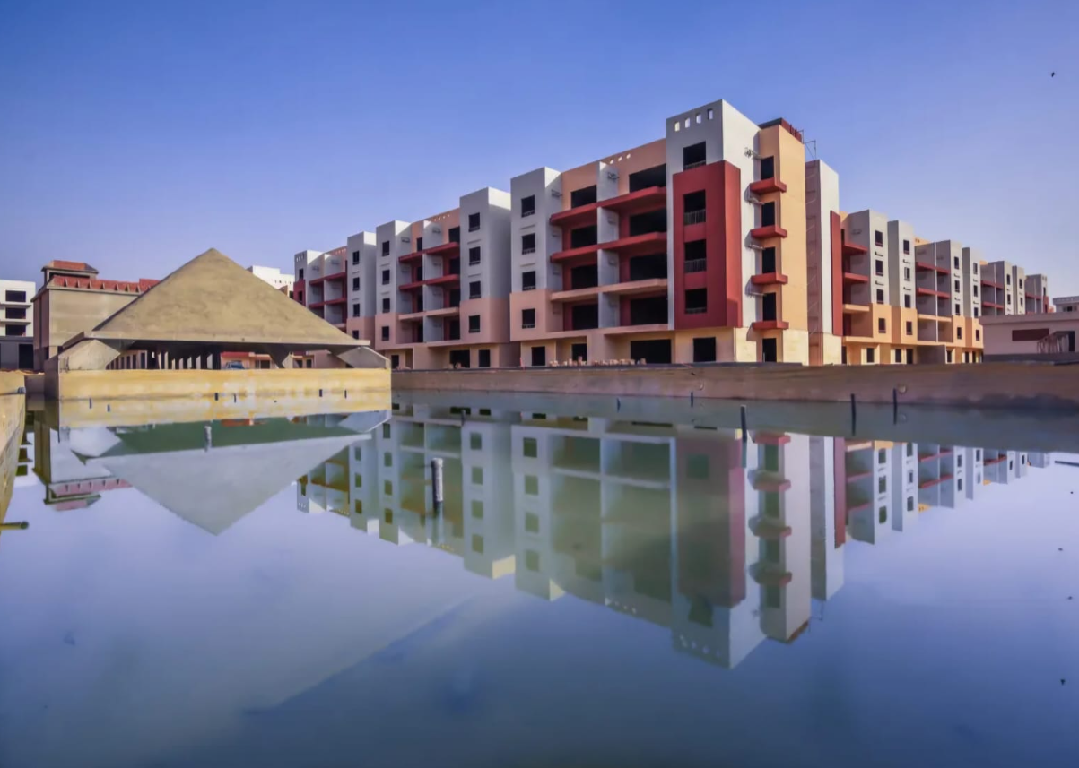3-Bedroom Apartment