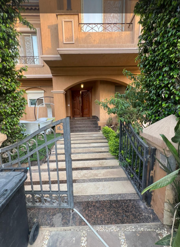 Town House, 5 BR in Leena Springs