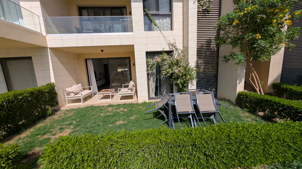 Apartment, 2 BR in G Cribs