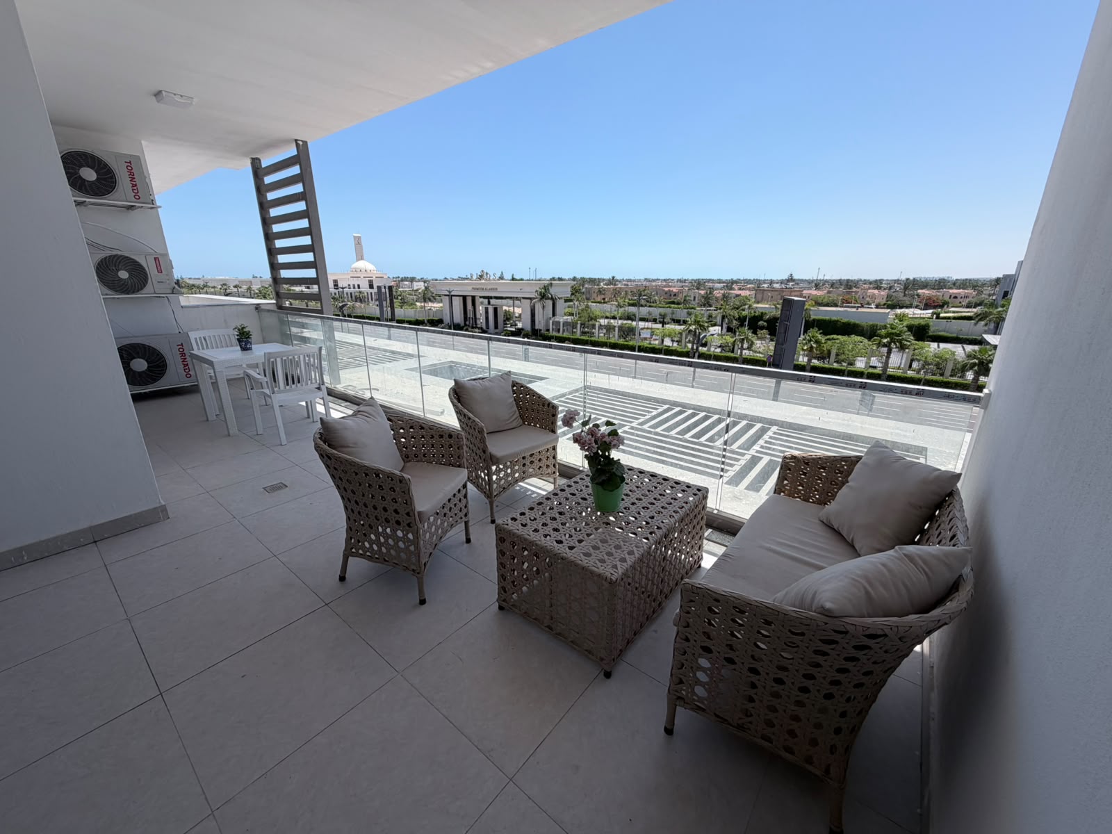3-Bedroom Apartment