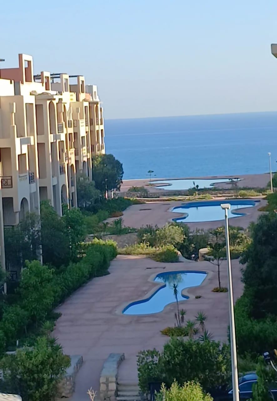 شاليه في اماريتس هايتس — RE-20868