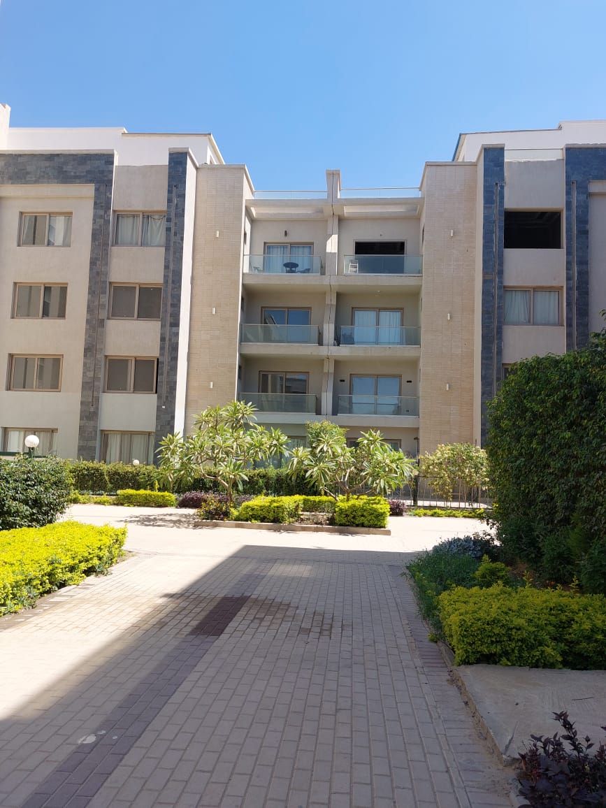 Apartment, 2 BR in Galleria Residence