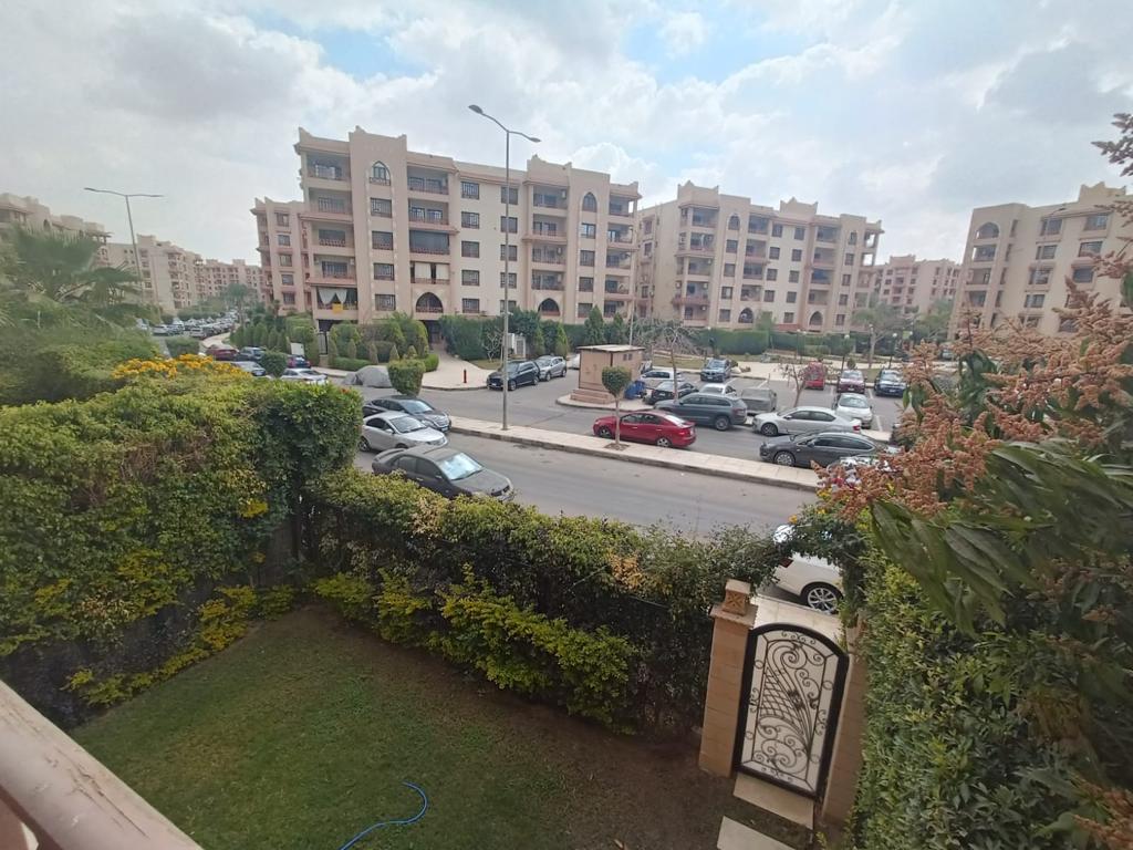 3-Bedroom Apartment