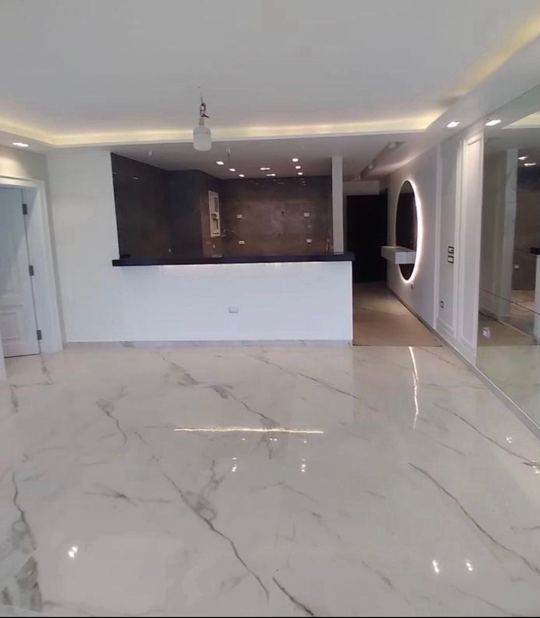 3-Bedroom Apartment