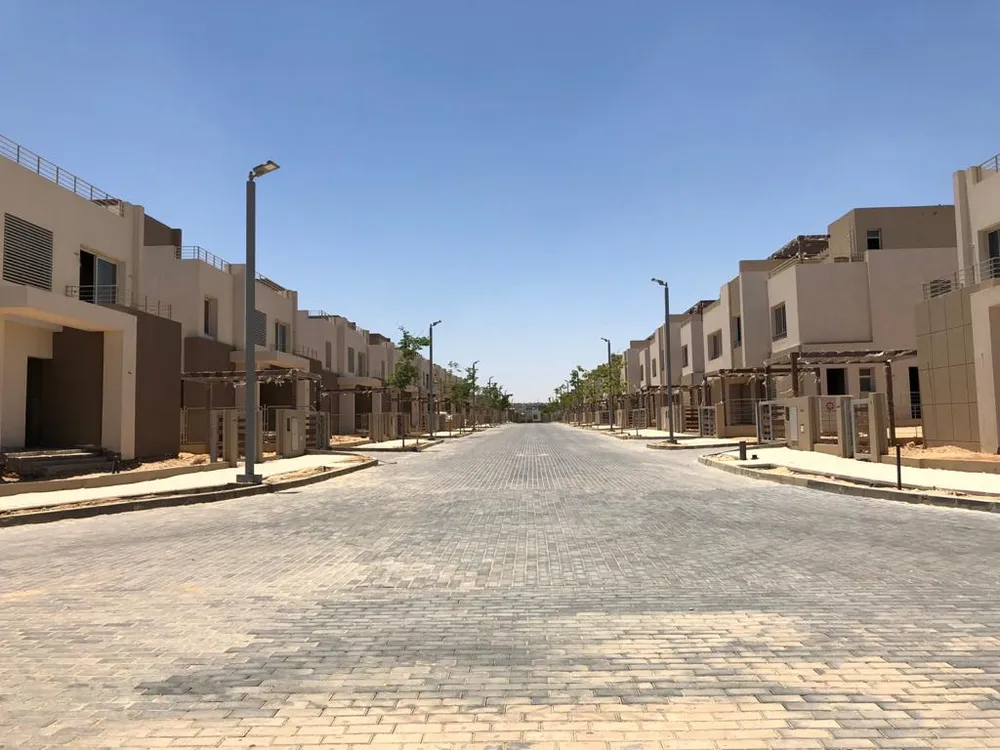 4-Bedroom Twin House