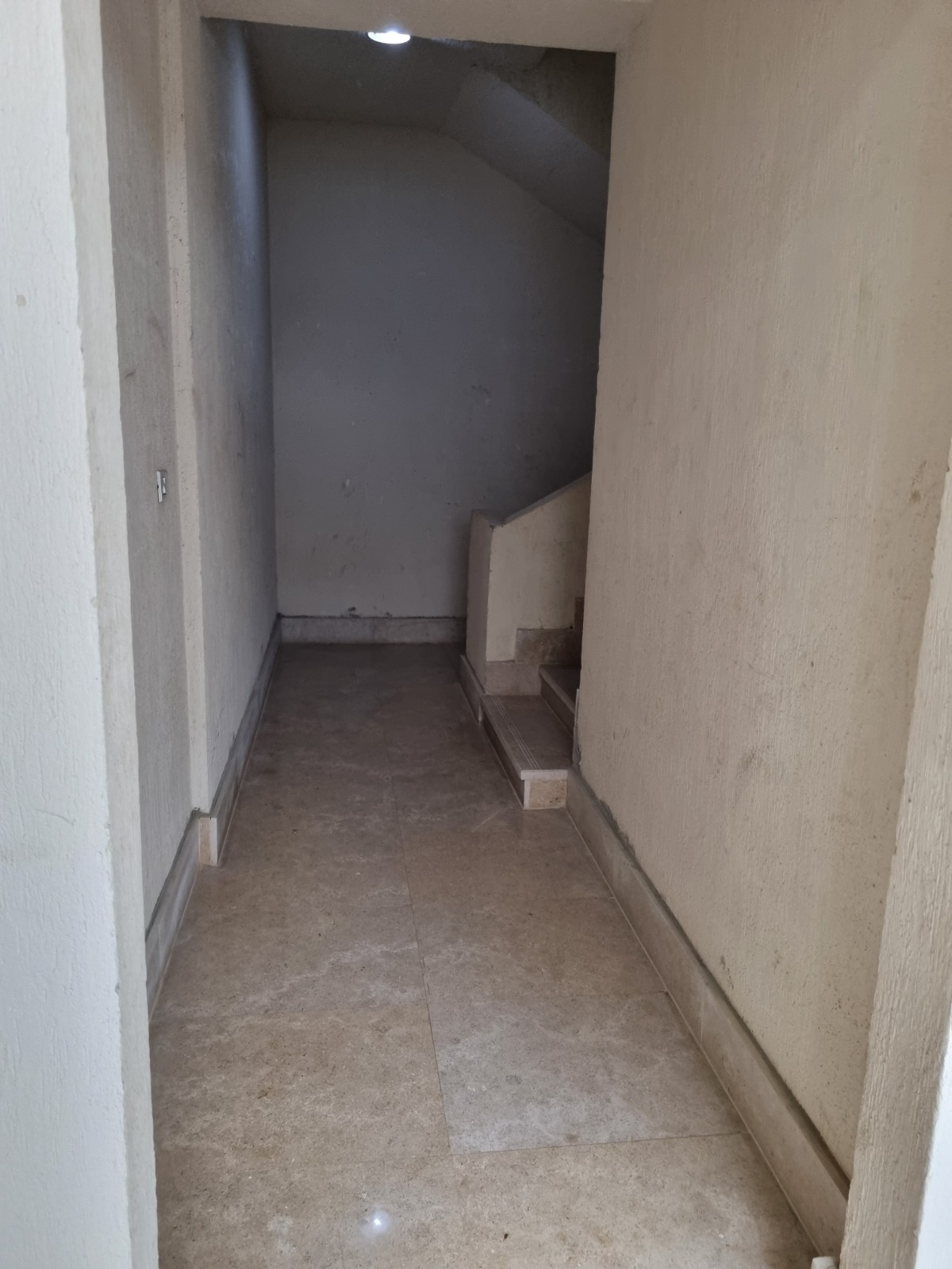 3-Bedroom Apartment