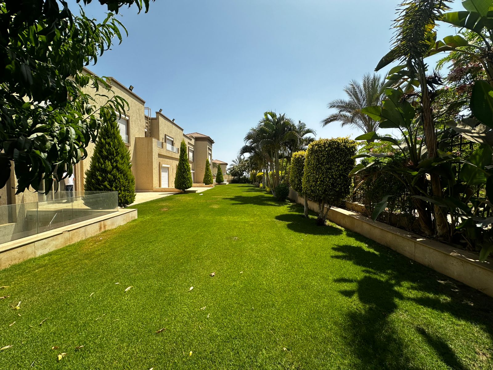 4-Bedroom Twin House