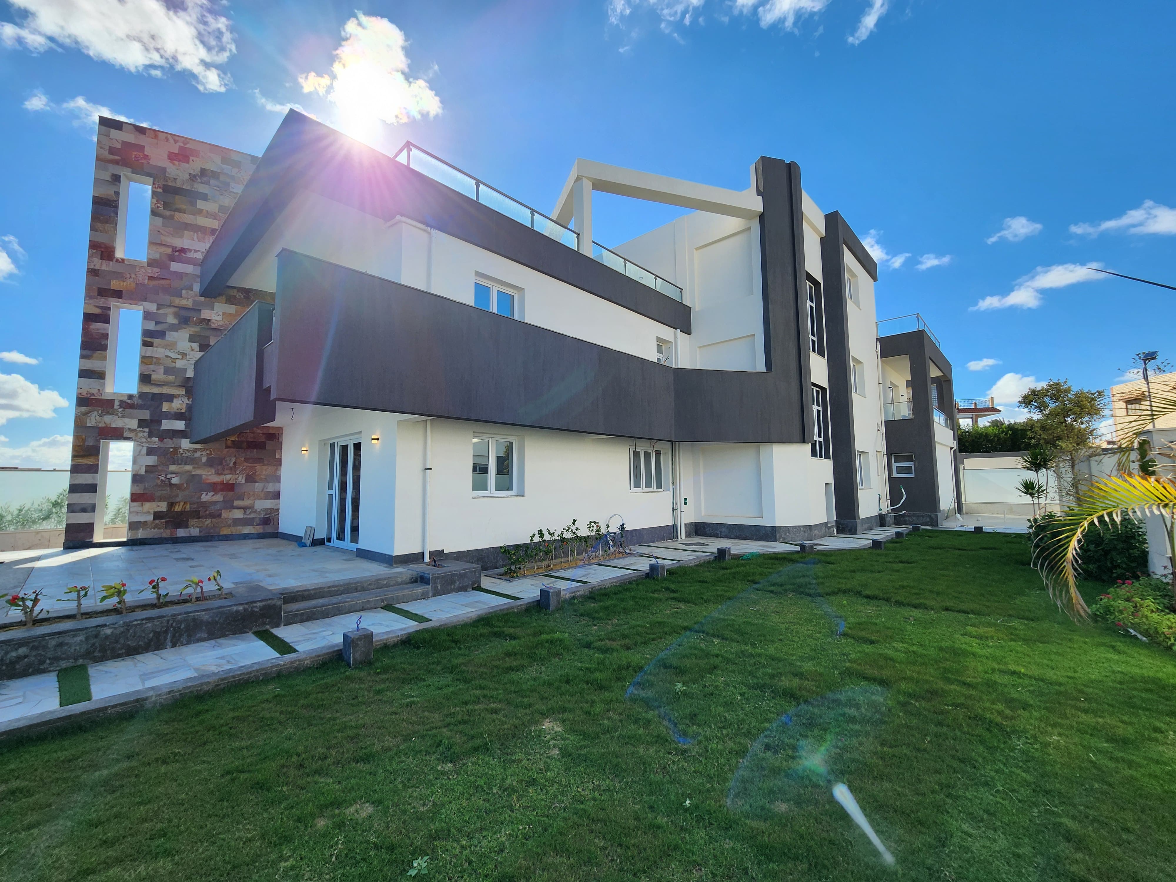 5-Bedroom Villa
