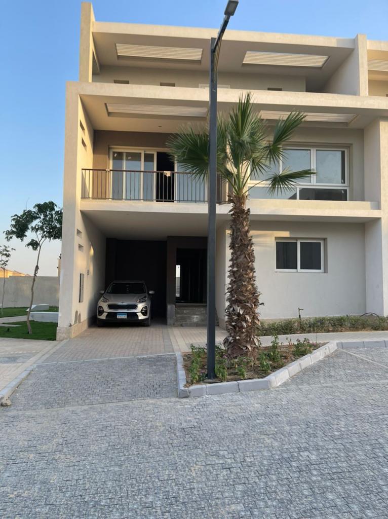 4-Bedroom Town House