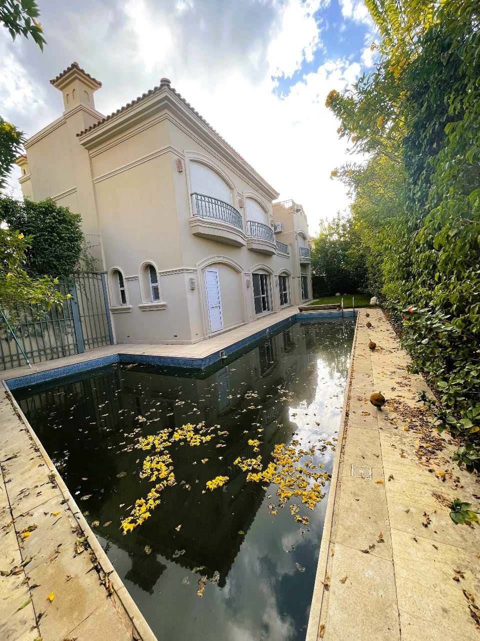 4-Bedroom Villa