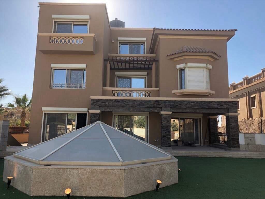 فيلا في بلاجيو — RE-15639