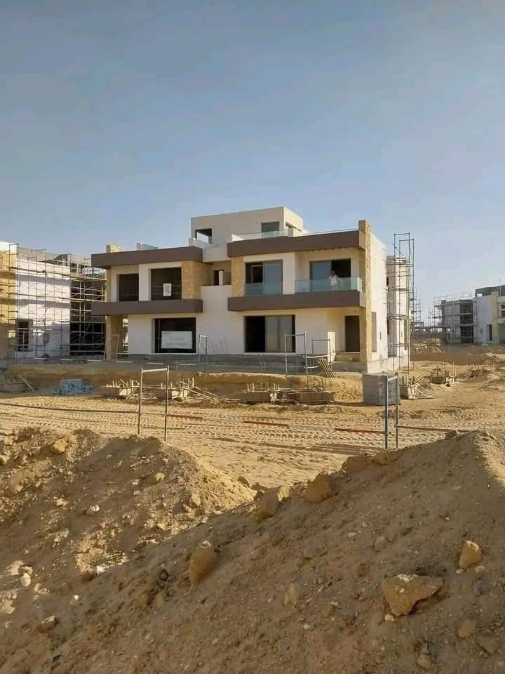 4-Bedroom Villa