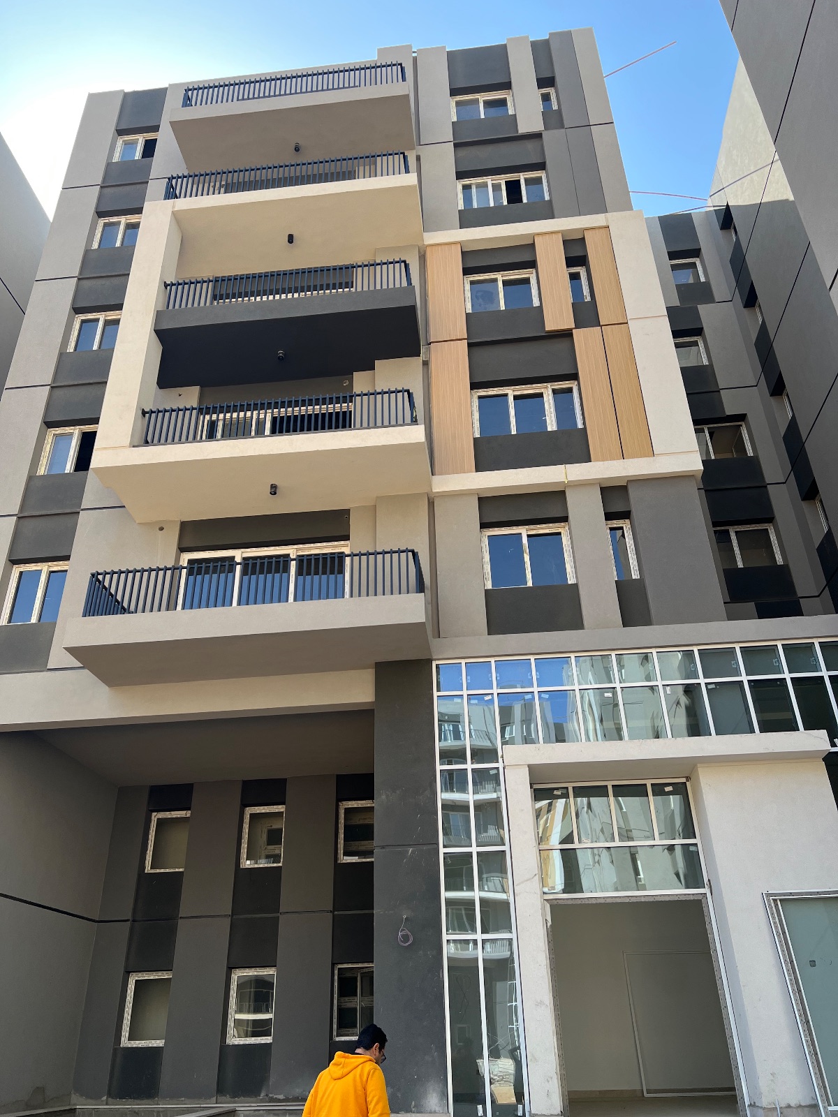 1-Bedroom Apartment