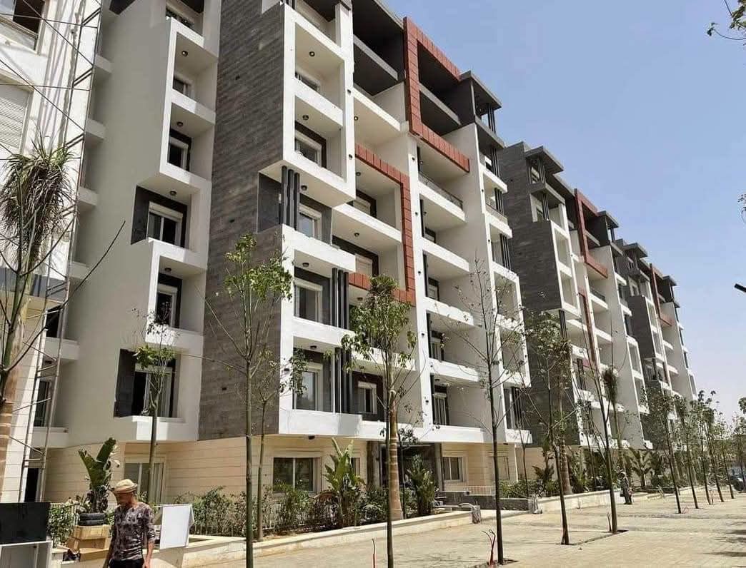 2-Bedroom Apartment