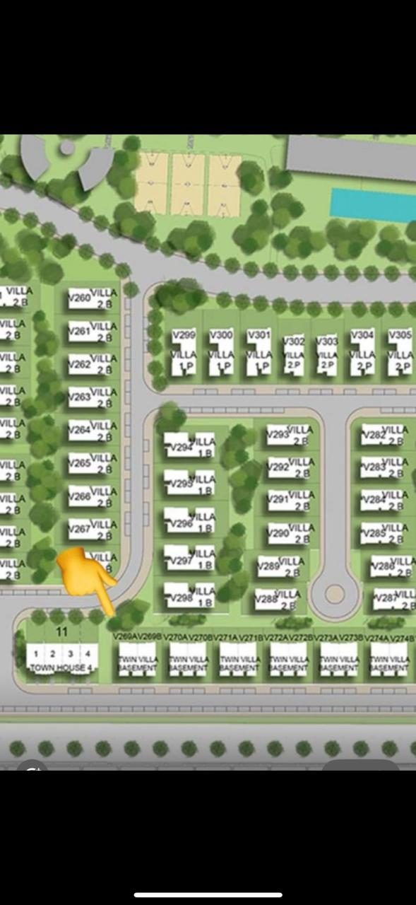 5-Bedroom Town House