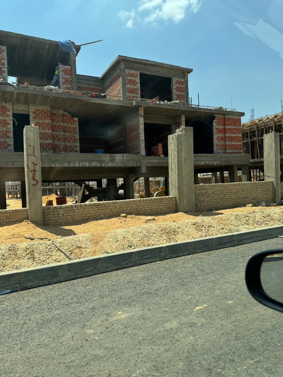 5-Bedroom Town House
